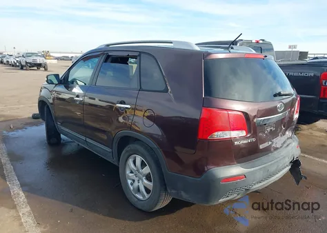 2012 Kia Sorento Lx V6 z USA, uszkodzony, nr VIN 5XYKTDA26CG262854